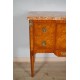 路易十六風格的抽屜櫃，鍍金青銅鑲嵌
