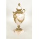 一對花瓶風格路易十六。