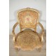 路易十五風格的鍍金木製扶手椅小點